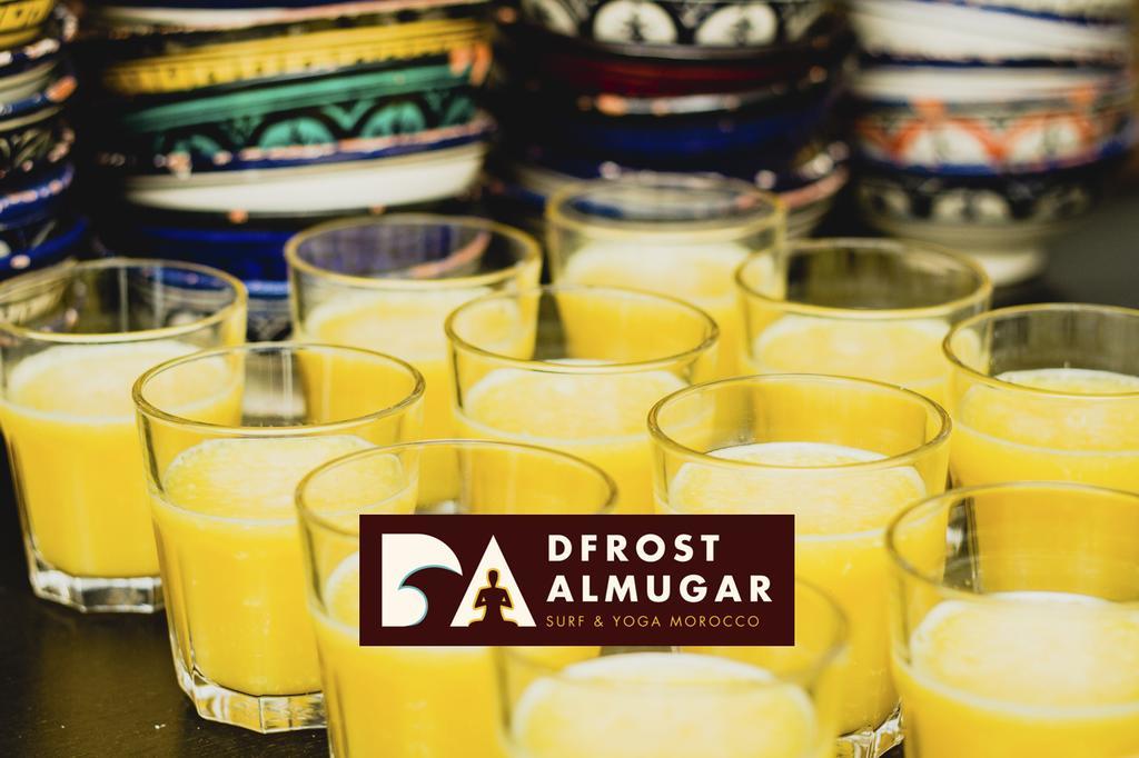 نزل تغازوتفي Dfrost Almugar Surf And Yoga المظهر الخارجي الصورة